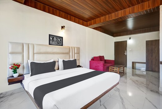 Townhouse Kachighati Formerly Palm Bliss