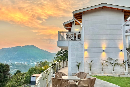 Peace stay by the lake hill : Bhimtal