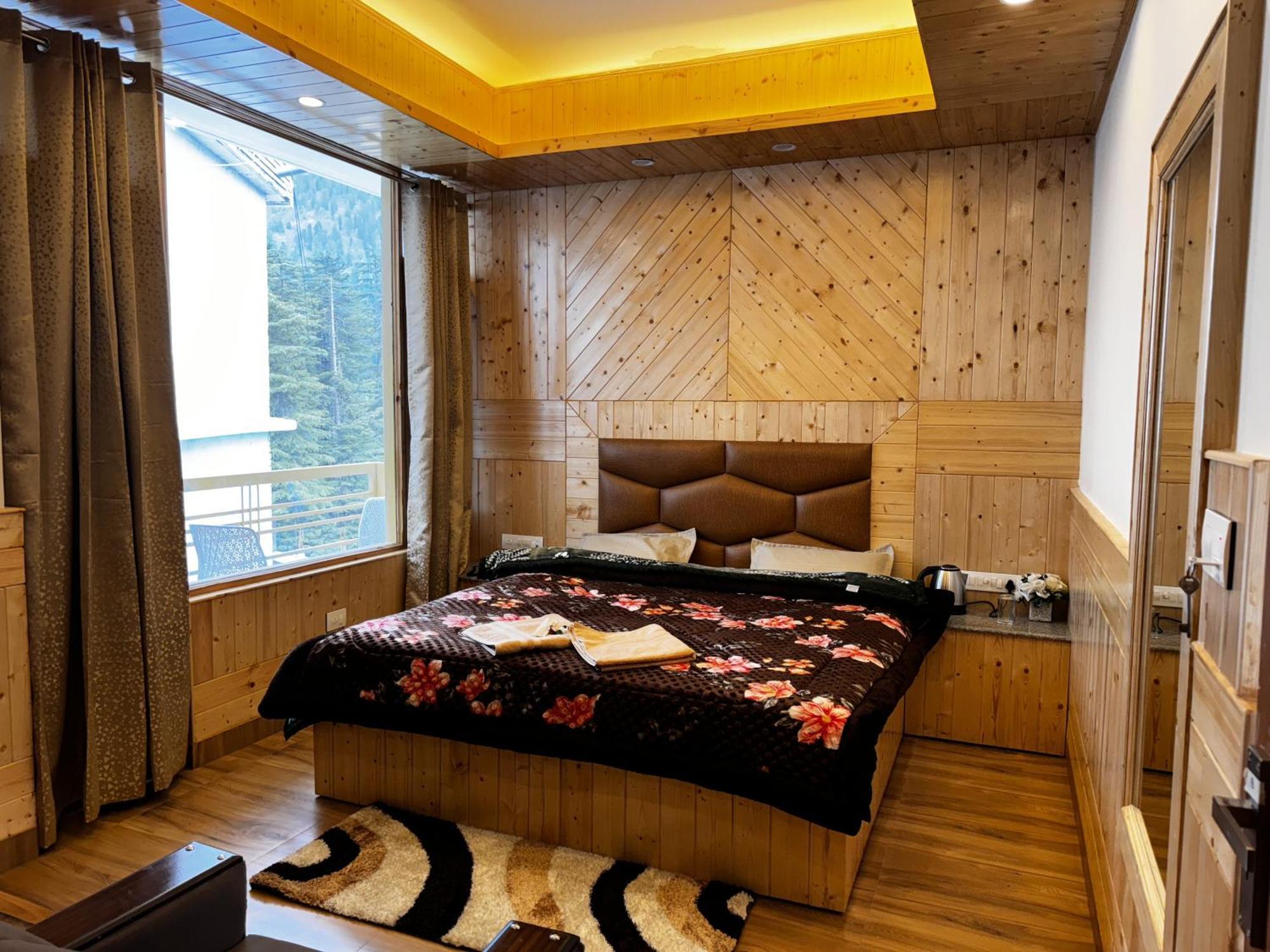 Whistling Wood Guest House - Tap to explore photos
