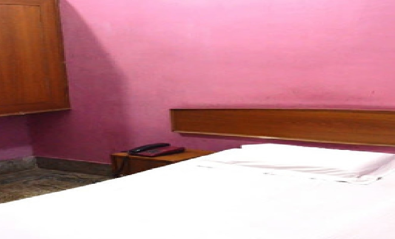 Pine view homestay - Tap to explore photos