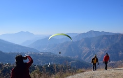 Paragliding only for 1 person