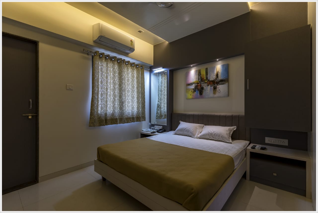 Hotel Rajlaxmi Grand 5