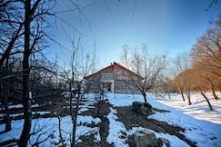 Hermanos cottage |2BR| in Budgam by Homeyhuts, Anantnag