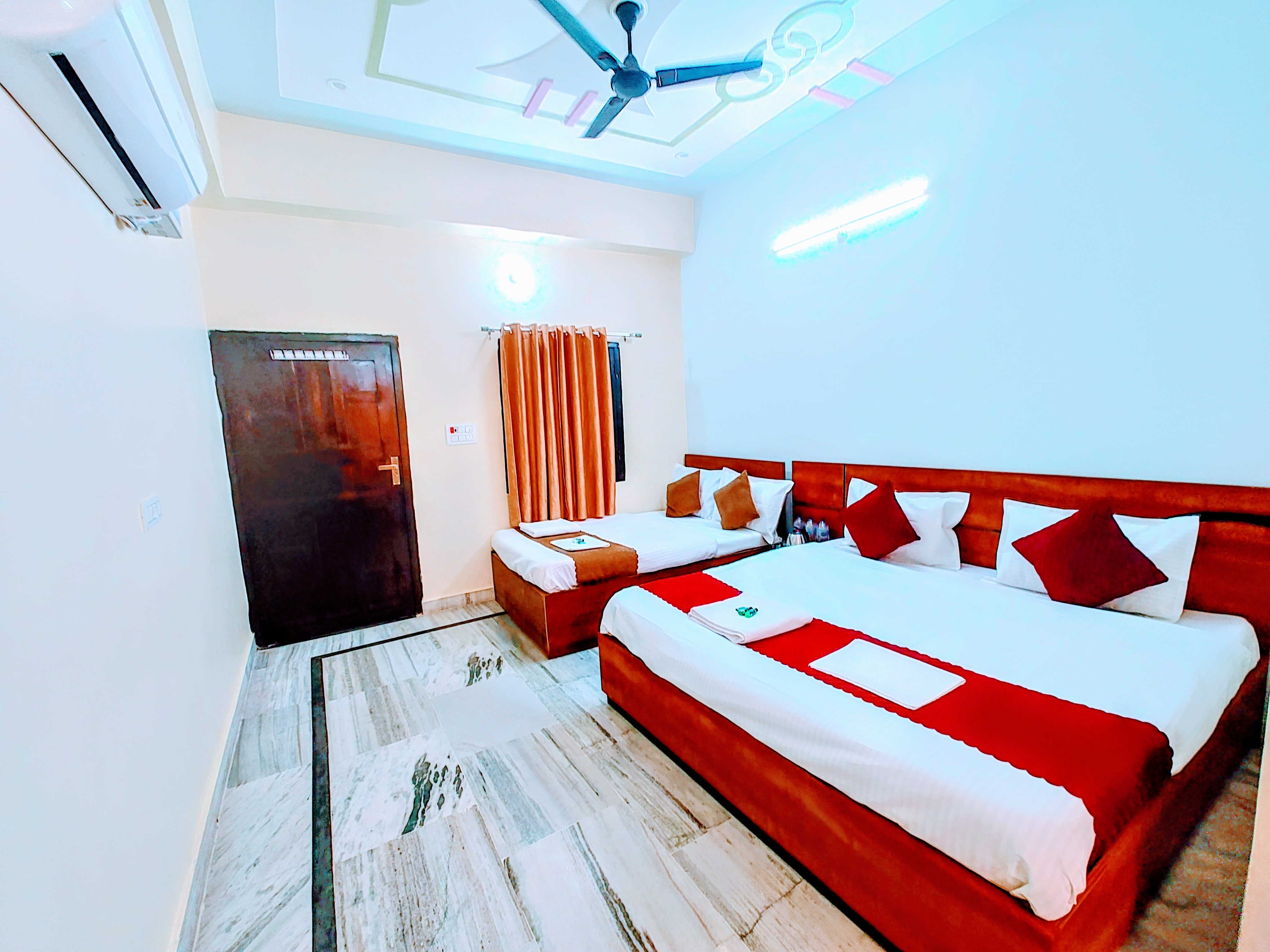 Hotel Vrisha Inn - Tap to explore photos