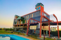KRISHNANGAN HOTEL & RESORT, Sujangarh