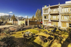 Hotel Yarab Tso, Leh