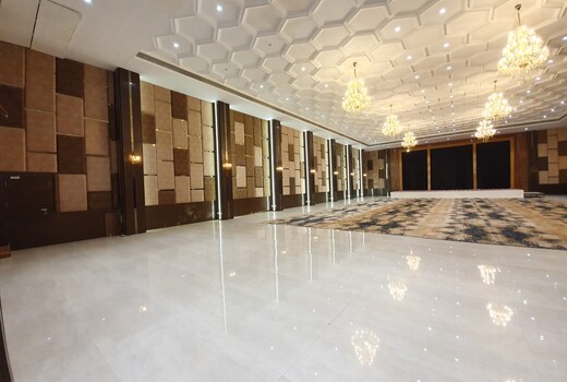 Anandam Club Resort Ujjain Resort Price Address Reviews