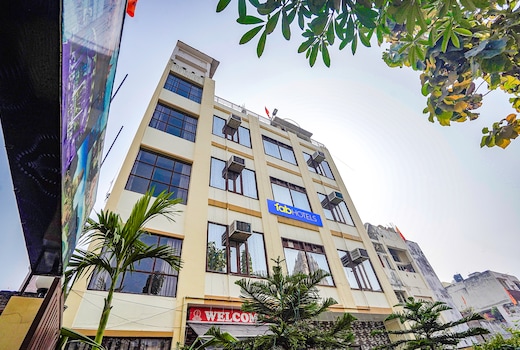 FabHotel Deepak Palace