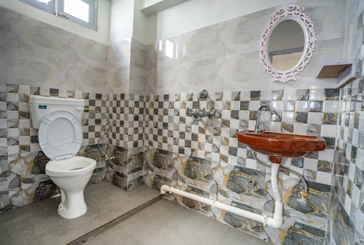 Monratino The Snow Roost-Gandhi Road 10 Mins from Mall road 