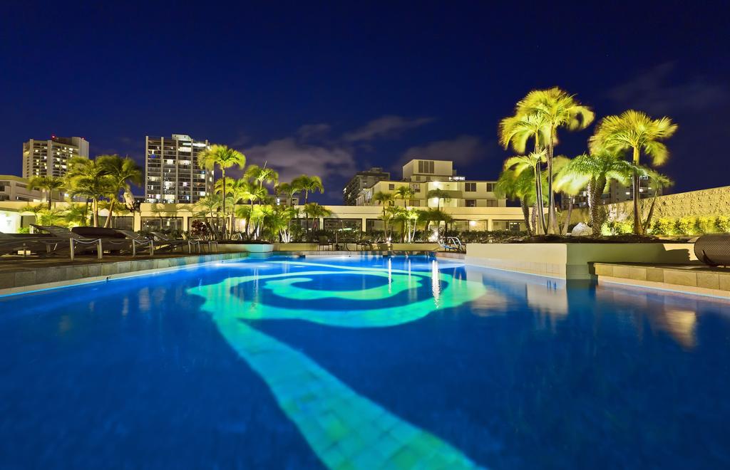 Hilton Waikiki Beach - Tap to explore photos