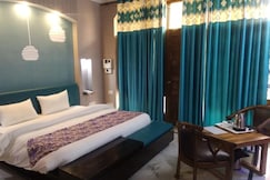 SRM House, Gamma - 2, Greater Noida