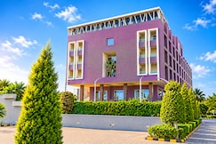Nandan Kanan Hotel & Resort, Dewas