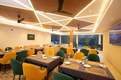 SANVIKA INN, Kattappana
