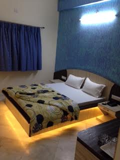 Hotel Manubhai House - Tap to explore photos