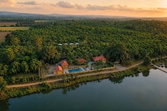 Gir Lion Safari Camp, Dhoraji