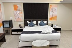 Nayma Residency, Talipparamba