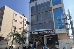 Hotel O PICCOLO Boarding and Lodging, Bangalore