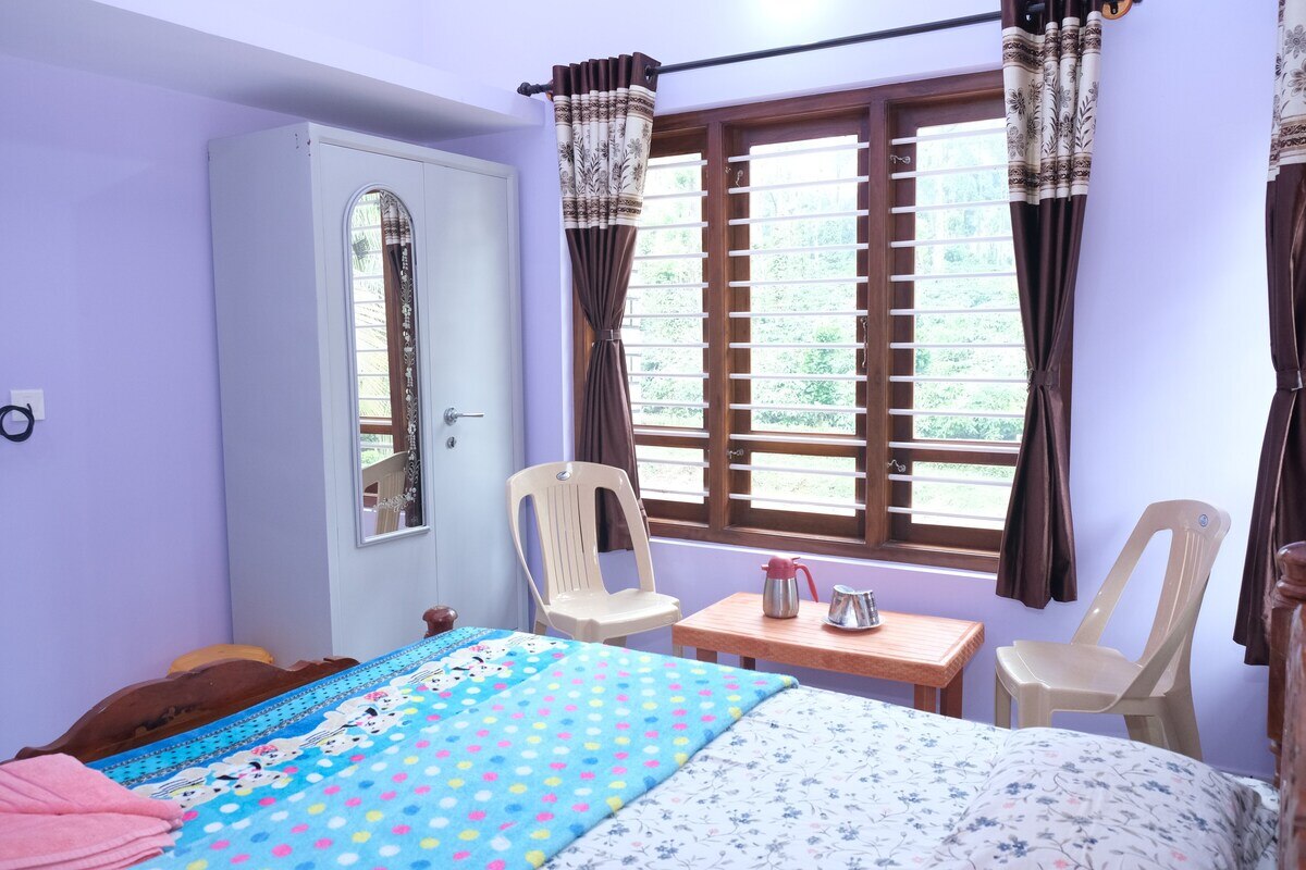 Chinmyee Homestay - Tap to explore photos