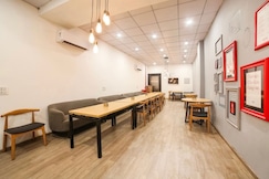 Collection O Kailash Enclave, Delhi