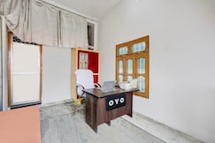 SPOT ON Shree Ram Hotel, Muhamdi