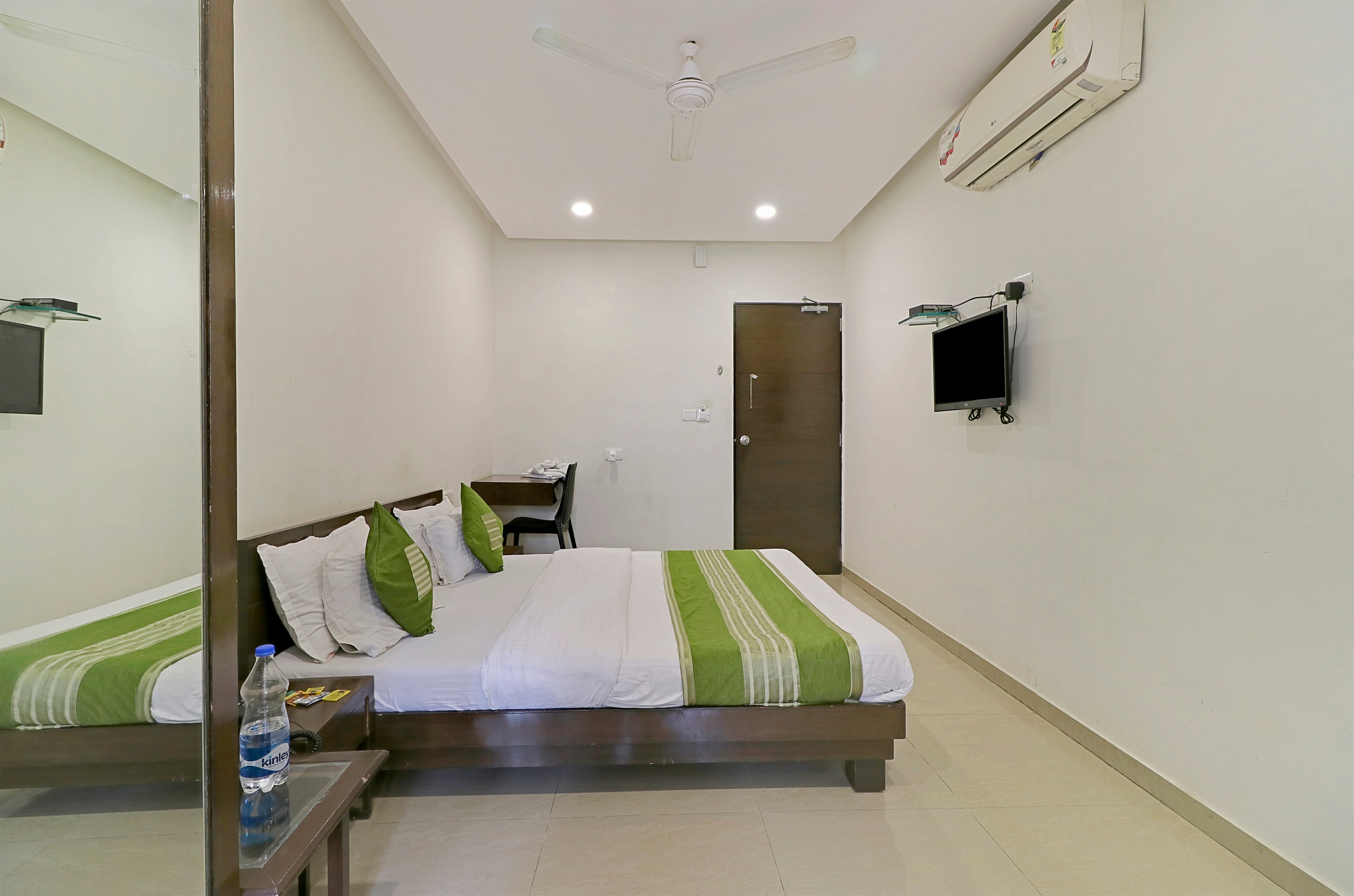 Hotel Mtrip Prahladnagar - Tap to explore photos