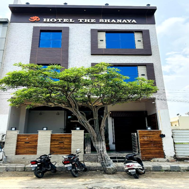 Hotel The Shanaya - Tap to explore photos