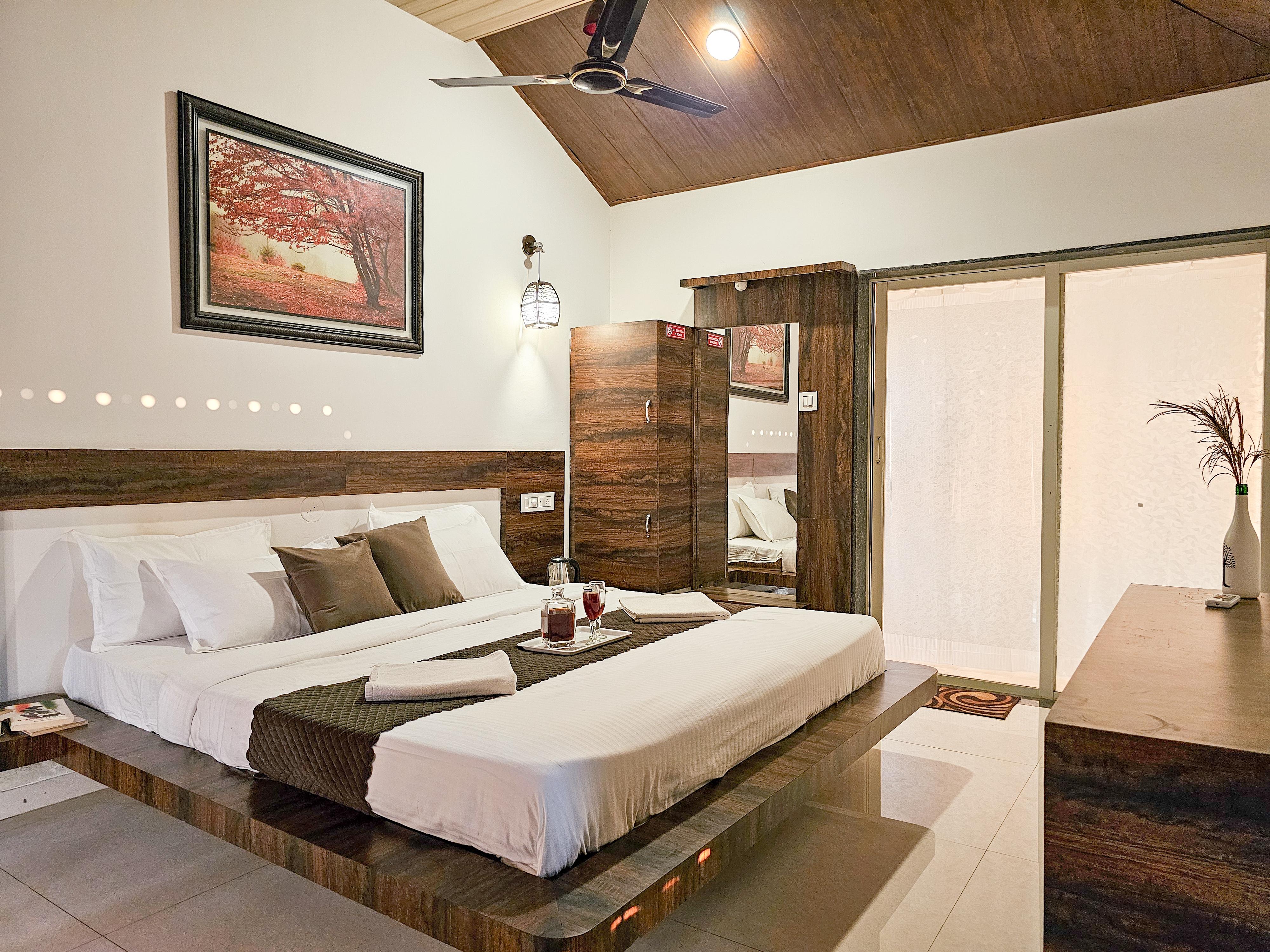 Villa Dahlia  Mahabaleshwar - Tap to explore photos