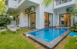 Swimming Pool 1