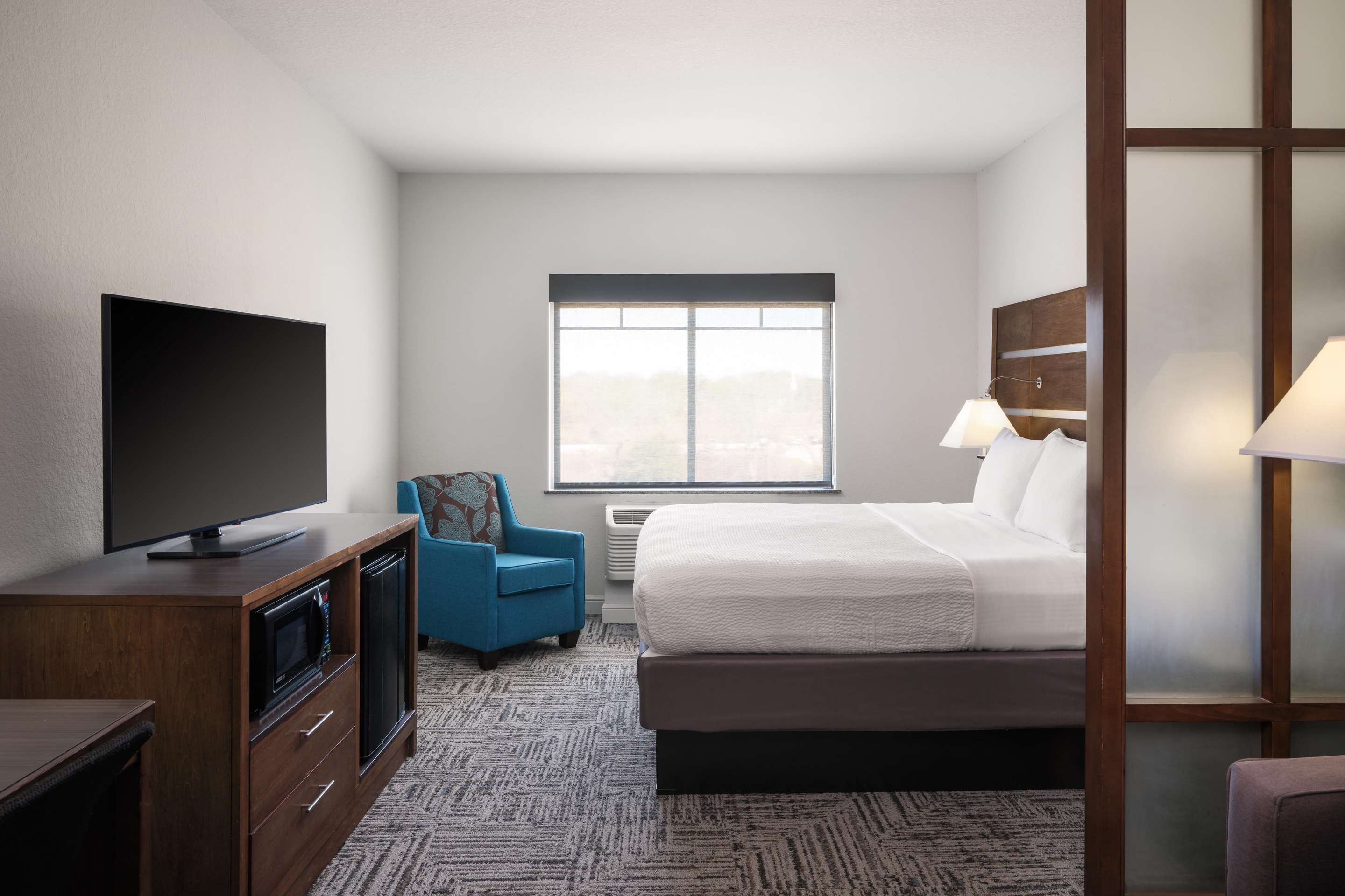Best Western Plus College Station Inn & Suites - Tap to explore photos