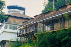 Dream Coconut Villa Resort, Munnar