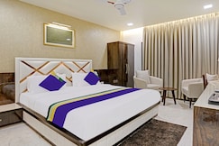 Treebo Premium Golden Bliss Trimurti Nagar Square, Nagpur