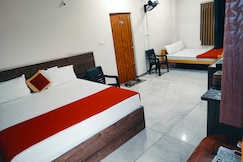 Parvathi Comforts Inn, Mysore