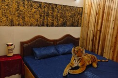 Maa Patibhara Stay, Mirik