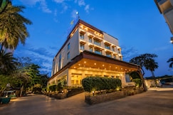 Hotel Solaris, Mhow