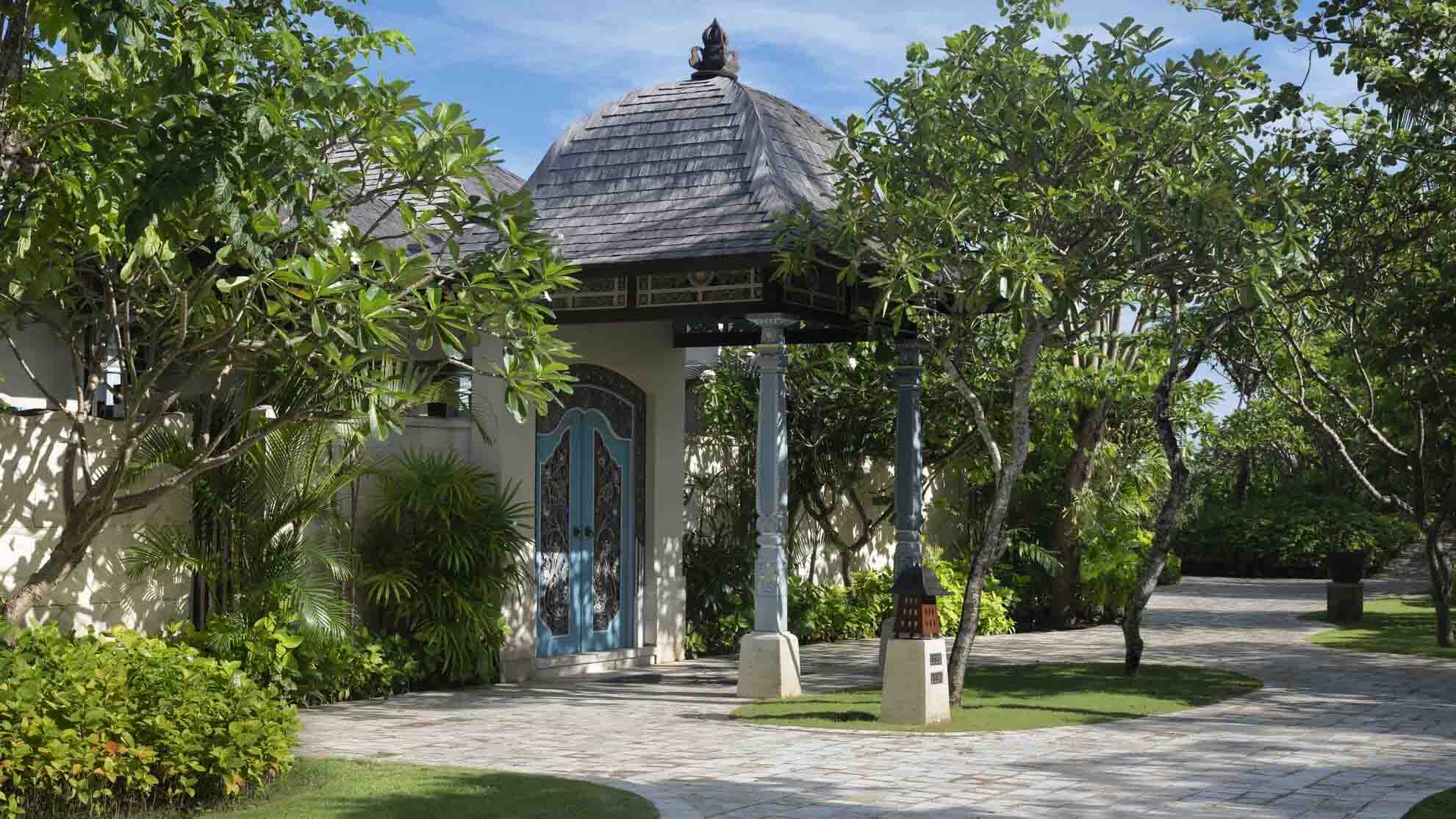 Jumeirah Bali - Tap to explore photos