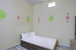 SPOT ON SKP Hotel, Chimur