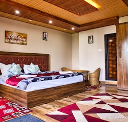 Deluxe Room NON VIEWED ROOM