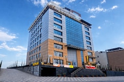 HOTEL MIDTOWN GRAND, Kharar