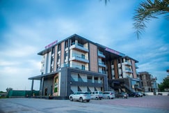 The Scenic Unity, Rajpipla