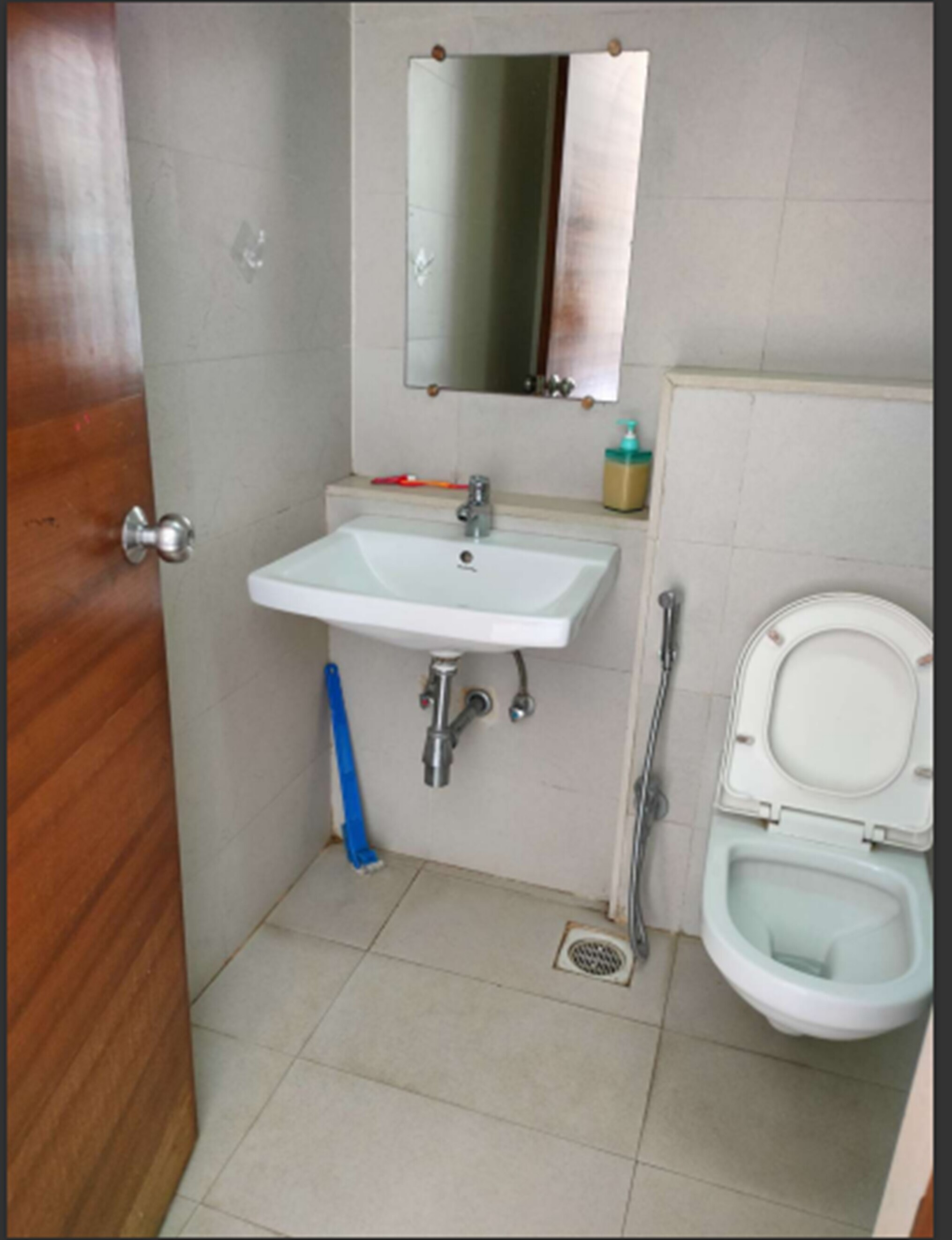 Bajaj Guest House Aspire Tower - Tap to explore photos