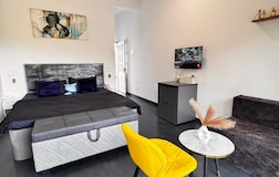 Casa Oceanus - Sea Facing Forest View Room