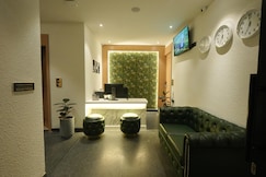 BKS GRAND BOARDING AND LODGING, Bangalore