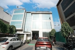 Airport Hotel Vishal Residency, Delhi