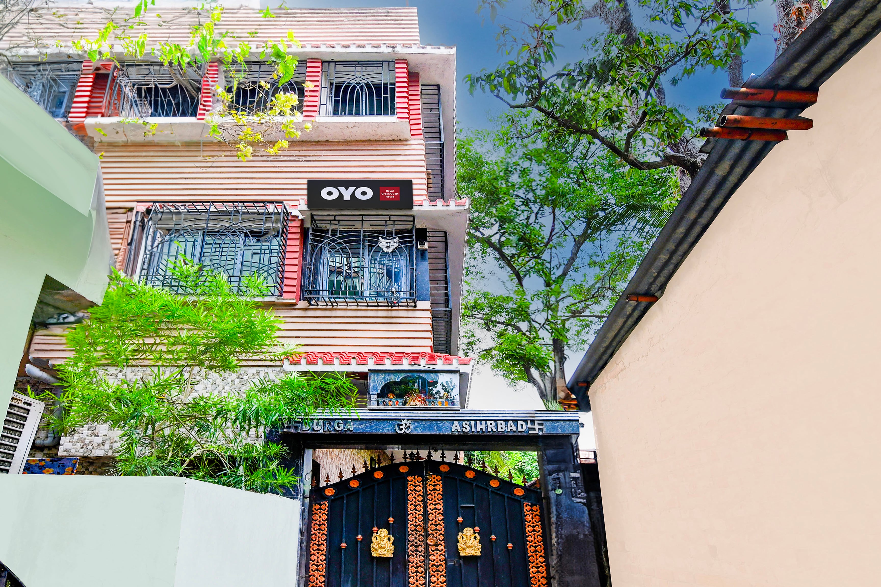 Hotel O Royal Green Guest House - Tap to explore photos
