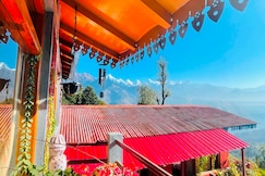 Neer Stay, Mahakali