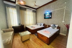 Rengoni Stay by Puhor | Near B. Borooah Cancer Hospital, Guwahati