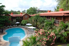 Sea Breeze Beach Resort Candolim, Goa
