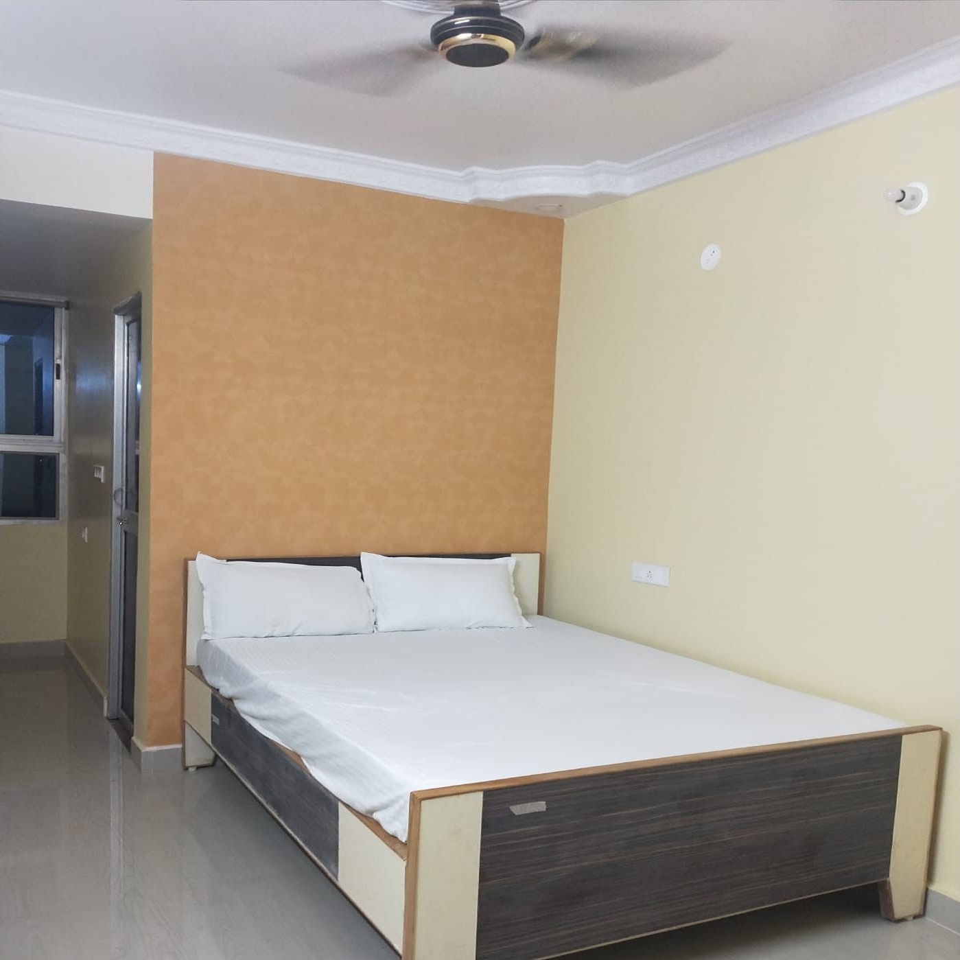 HOTEL VAISHALI INN - Tap to explore photos