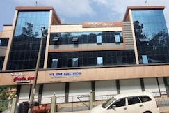 Hotel SKR Gusto Inn, Ranni