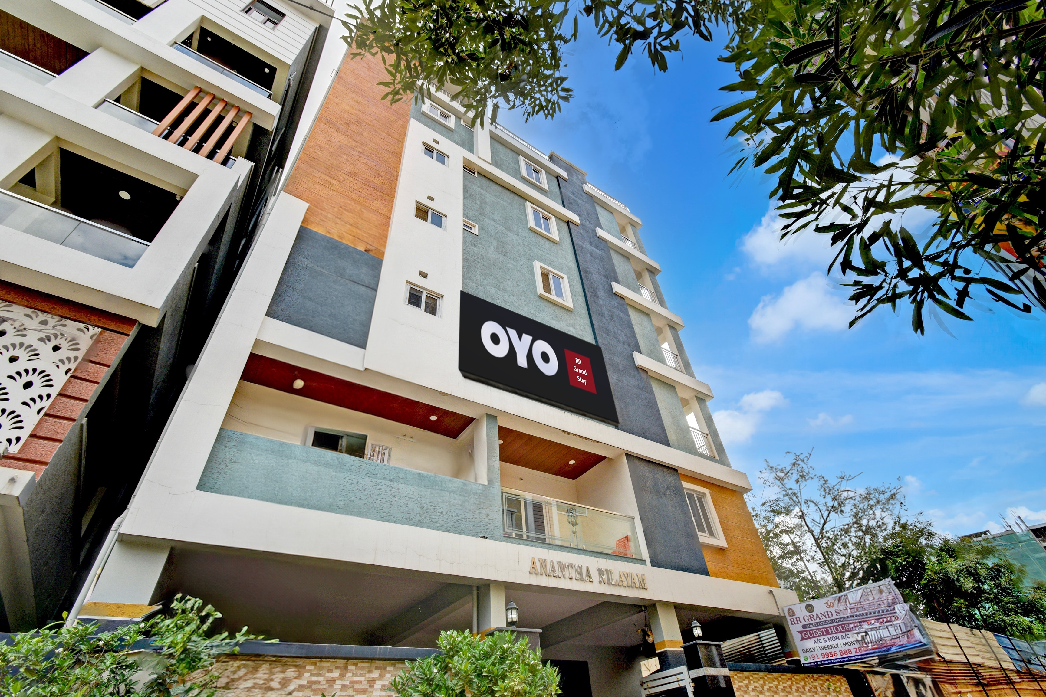 Hotel O RR GRAND STAY - Tap to explore photos